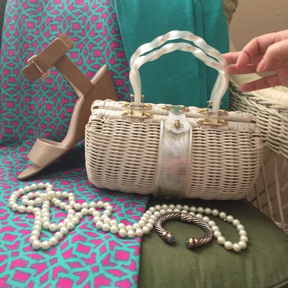 Meet the Posher - Picture 10 of 13